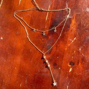 gold star necklace two layer. brandy melville vibes